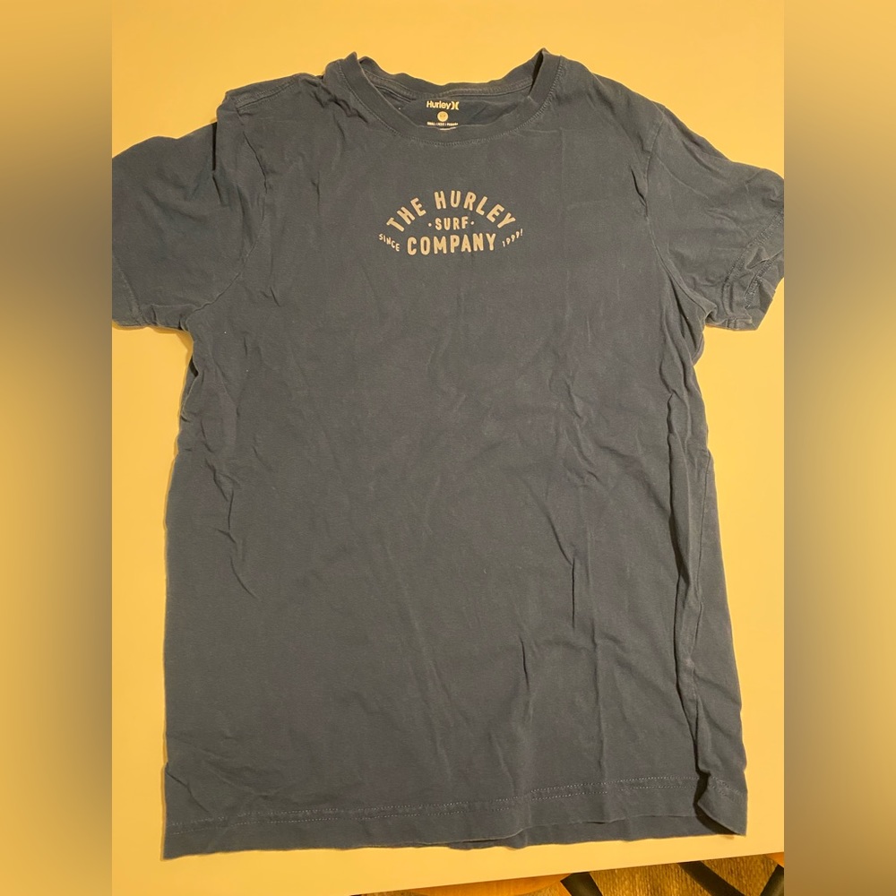 Hurley tee shirt